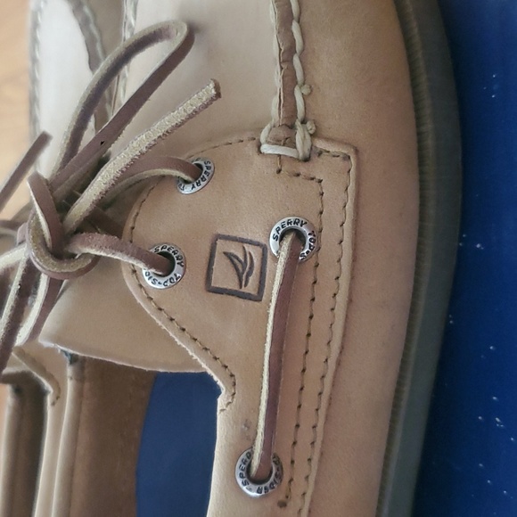 Sperry's - Picture 8 of 8